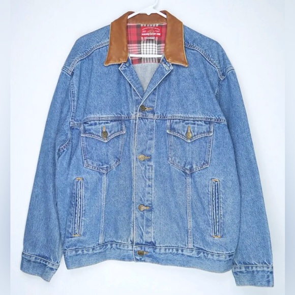 Marlboro Other - Vintage Marlboro Country Store Denim Jacket Leather Collar Mens Size Medium